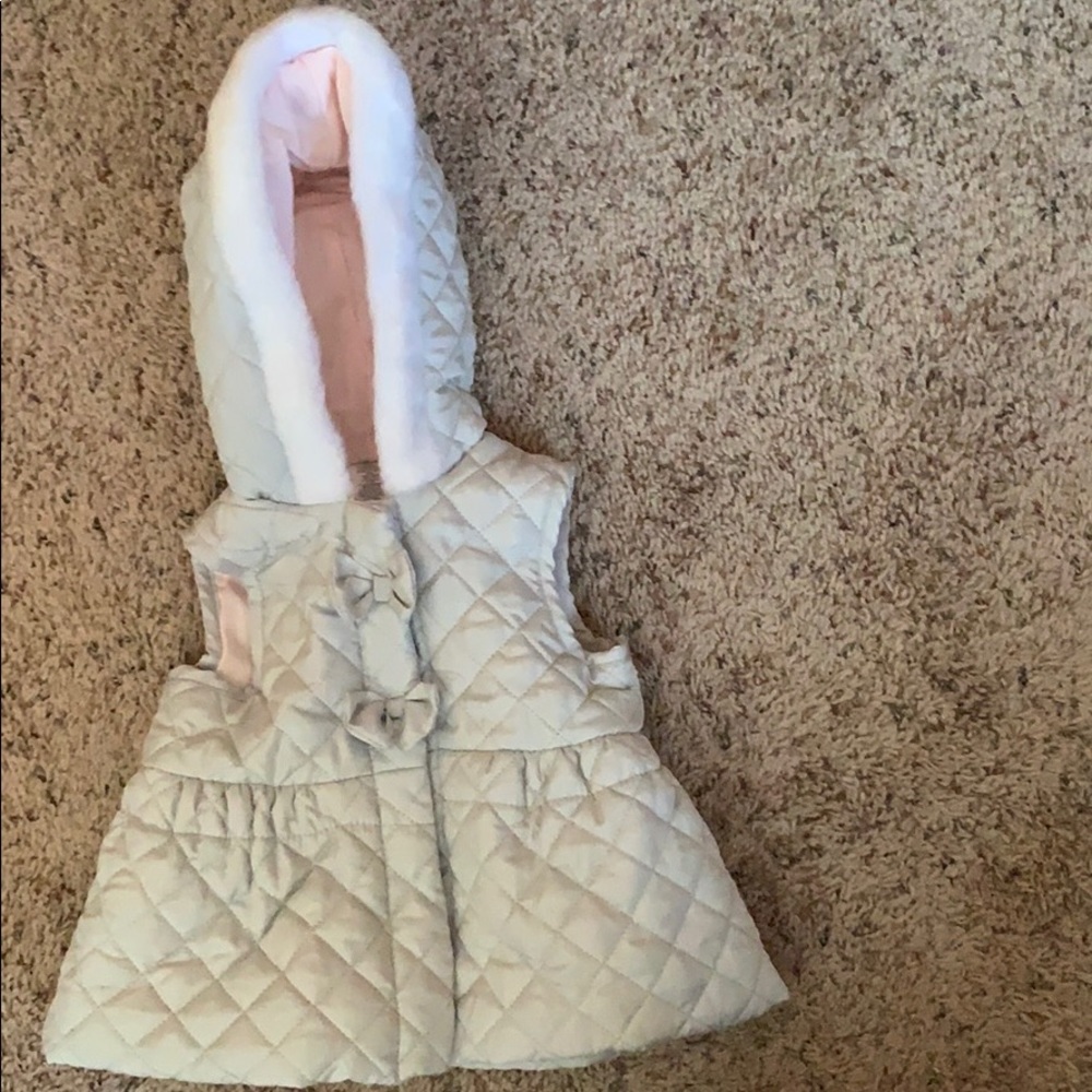 New 12mo Puff Vest
